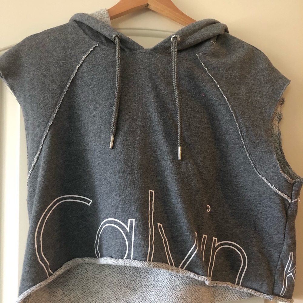 Calvin Klein cropped sleeve hoodie